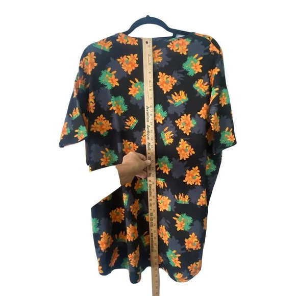 LuLaRoe Irma XXS Floral Print Tunic Top Black Orange Green Polyester Spandex - Picture 10 of 12